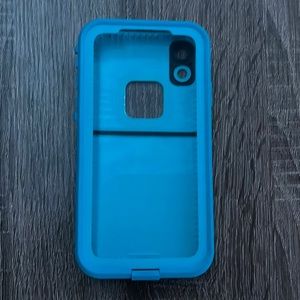 iPhone XR LifeProof case